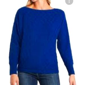 NWOT VINCE CAMUTO blue sweater top